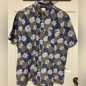 ROWM Men's Short Sleeve Tropical
Hawaiian Shirt Size L